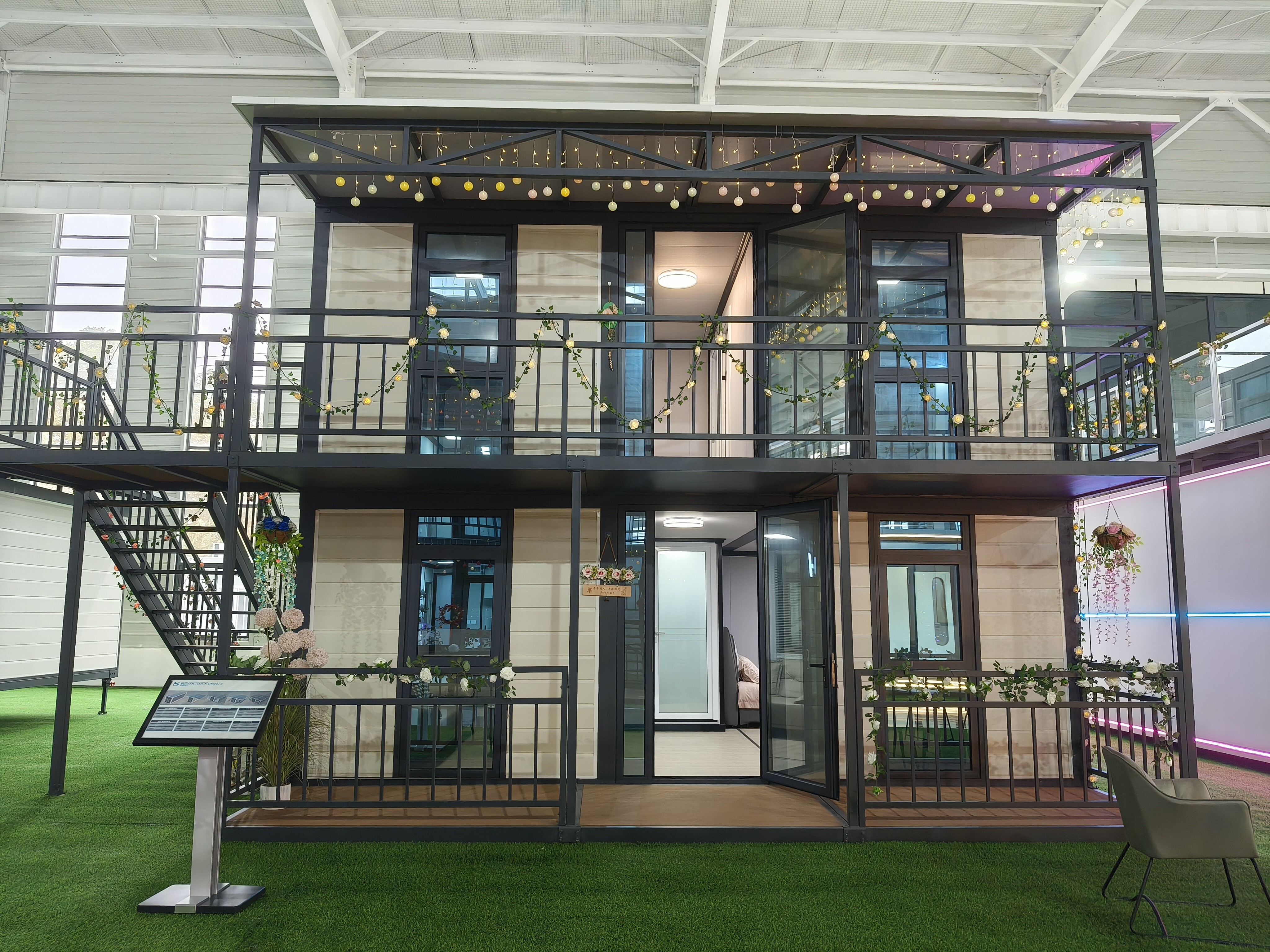 Hot Sale Double-Story Flat-Roof Expandable Container House with Bathroom and Kitchen Quickly Assemble Foldable Prefabricated House Hot Sale Double-Story Flat-Roof Expandable Container House with Bathroom and Kitchen Quickly Assemble Foldable Prefabricated House