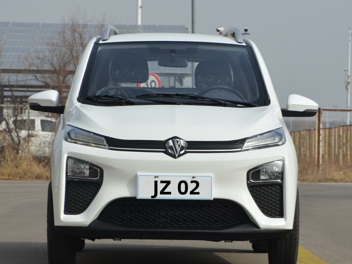 正前方-车头-远景