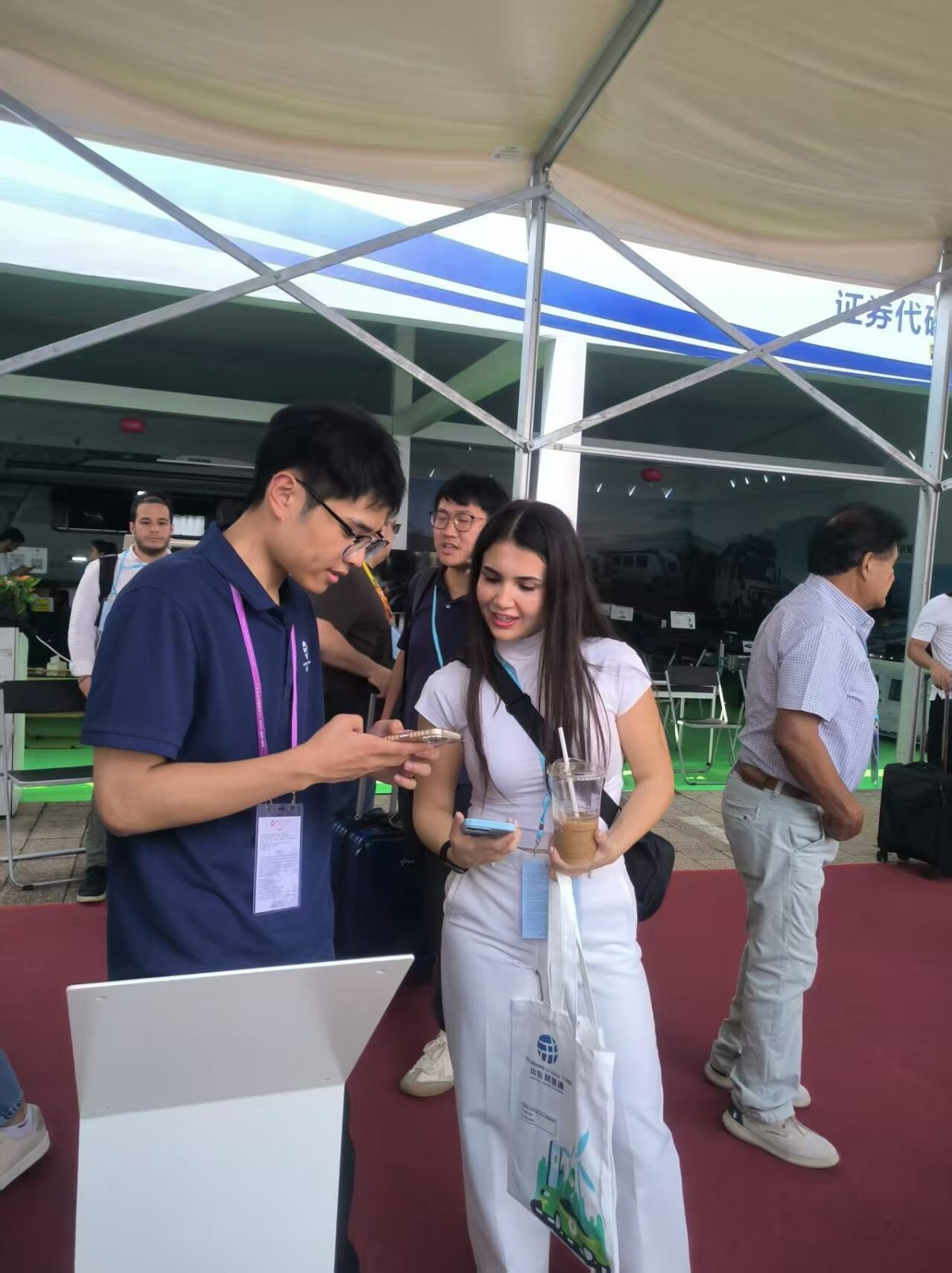 0043e3d7a7a484dc9f601c0231a6d20a