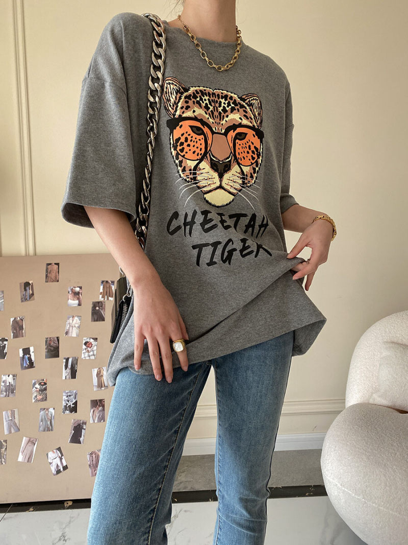 Tiger printing short sleeve T-shirt Tiger printing short sleeve T-shirt