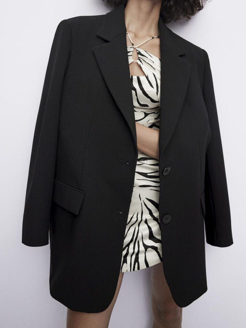 Shoulder pads oversized blazer Shoulder pads oversized blazer