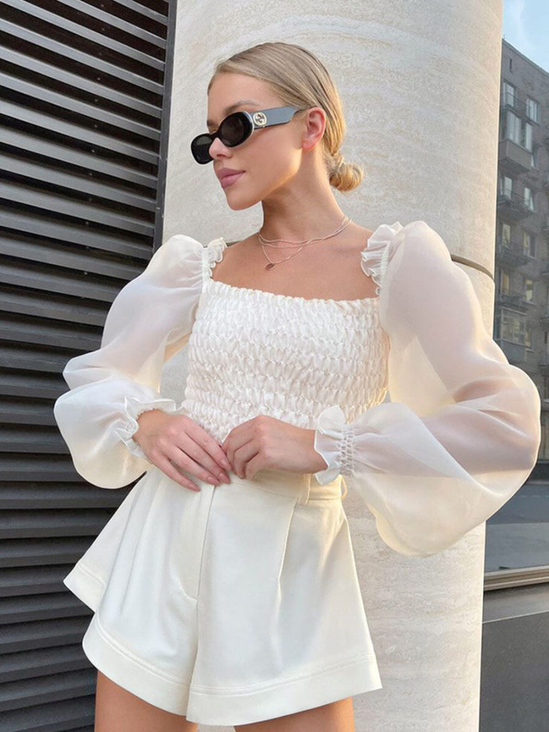 Square Neck Ruched Body And Lantern Sleeves Square Neck Ruched Body And Lantern Sleeves