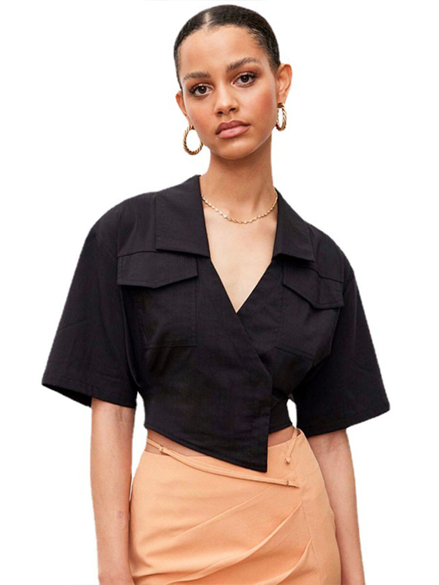 Collar Short Sleeves Crop Top Collar Short Sleeves Crop Top