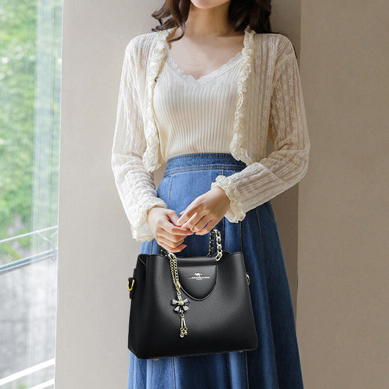 Petal Pendant Handbag Petal Pendant Handbag