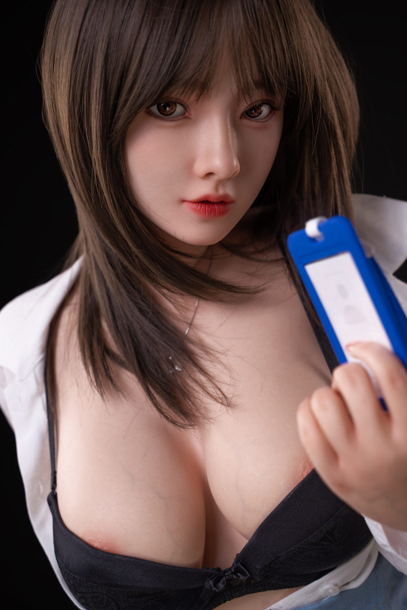 Short Hair Sexy Doll