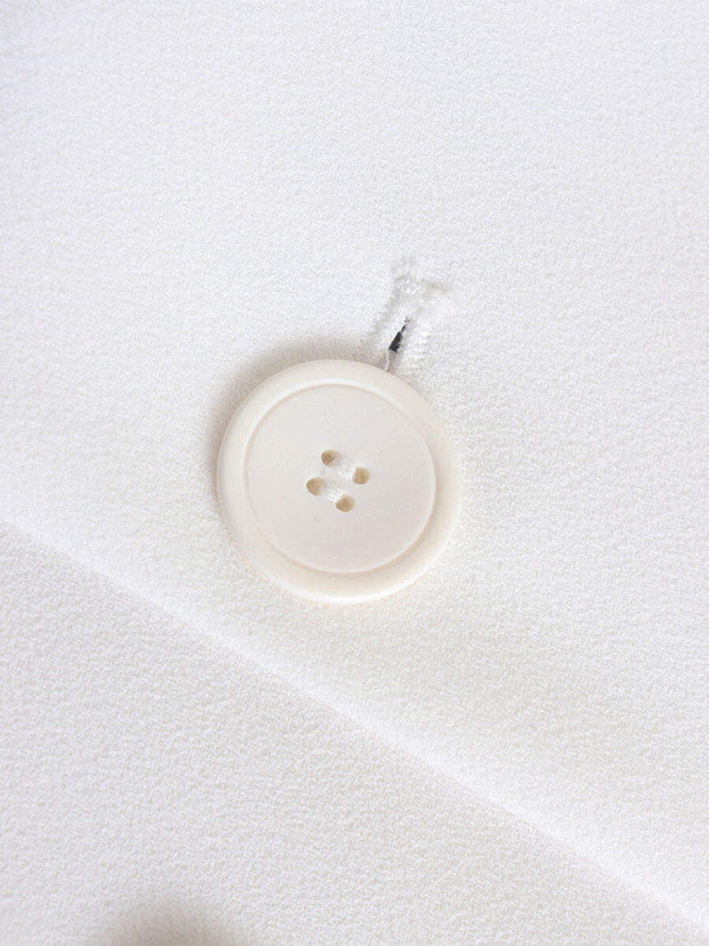 Cape type suit jacket