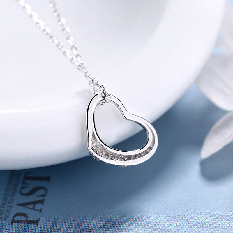 villagem Infinity necklace