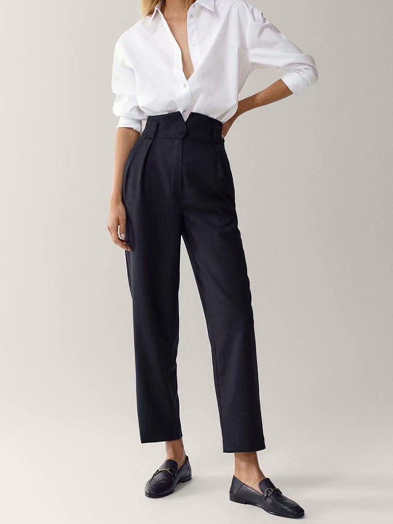 Flannel trousers of straight