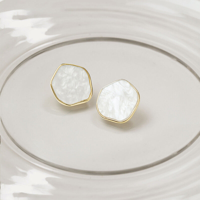 Earrings with shell s925hoop