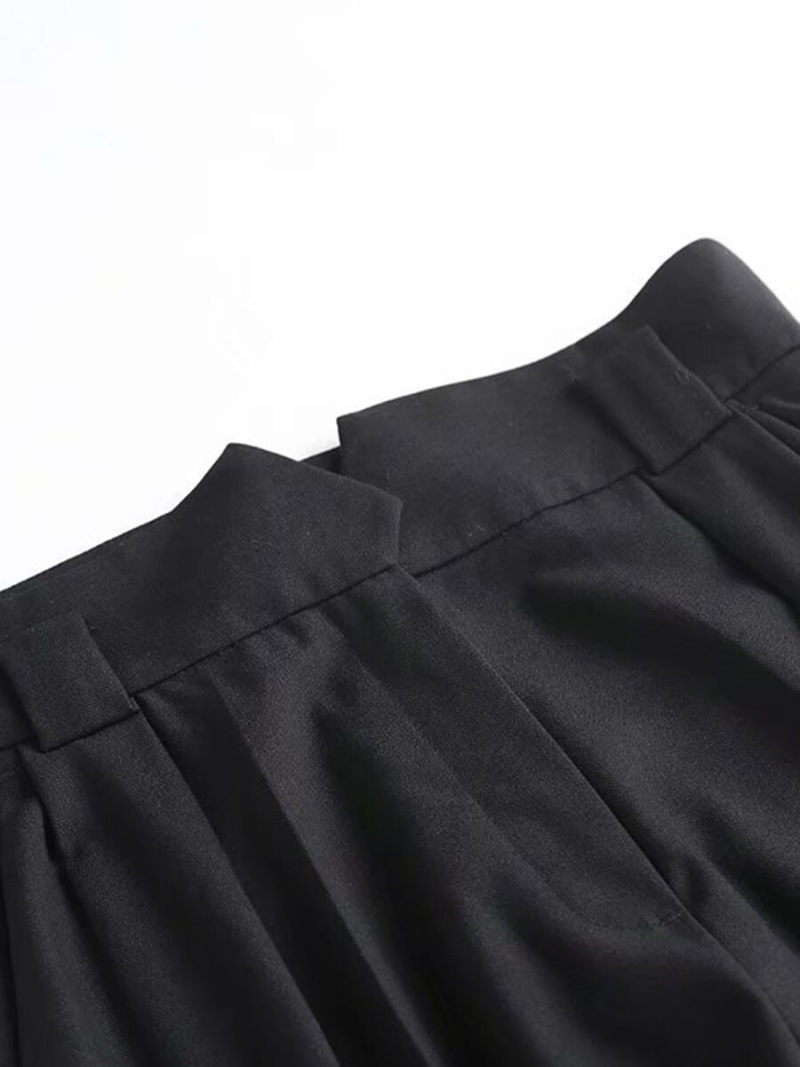 Flannel trousers of straight