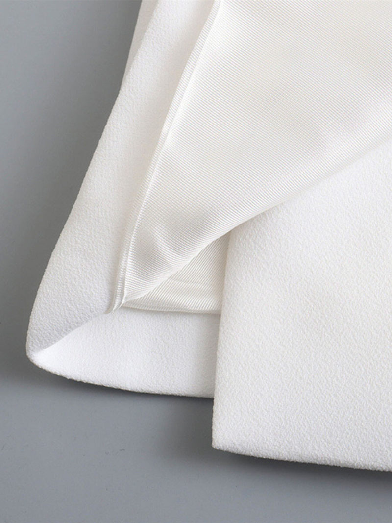 Cape type suit jacket