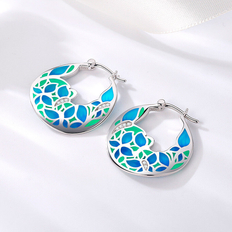 Dextera hoop earrings