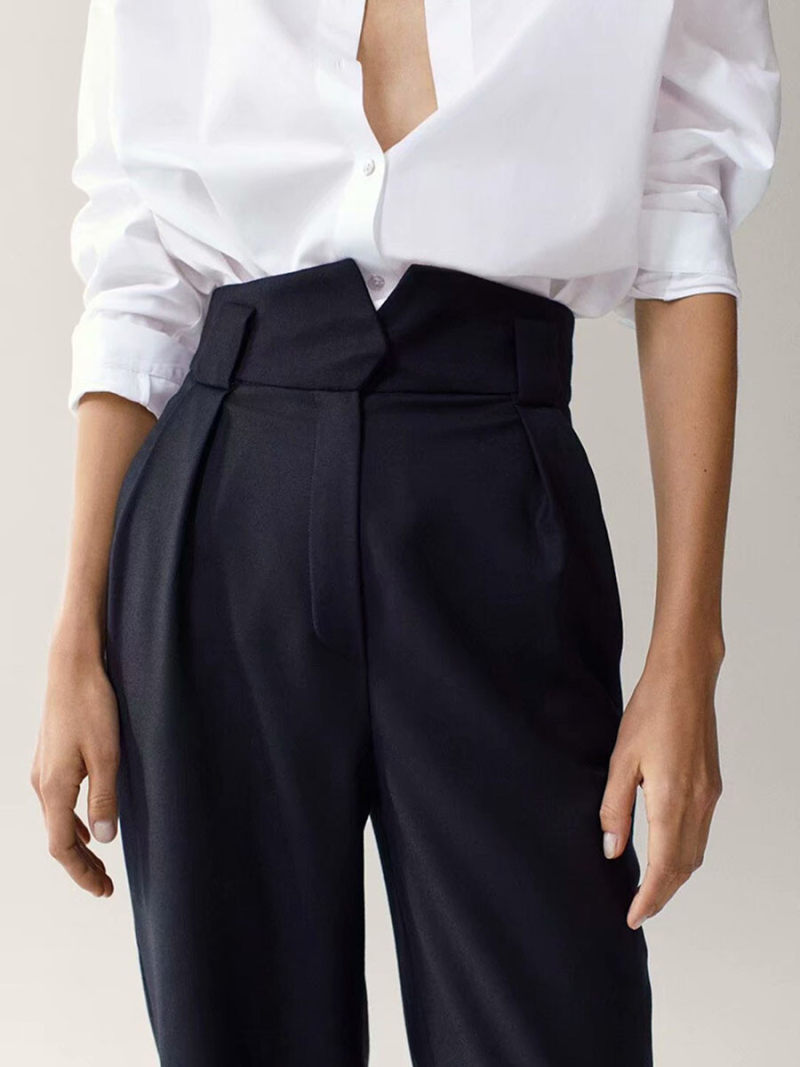 Flannel trousers of straight