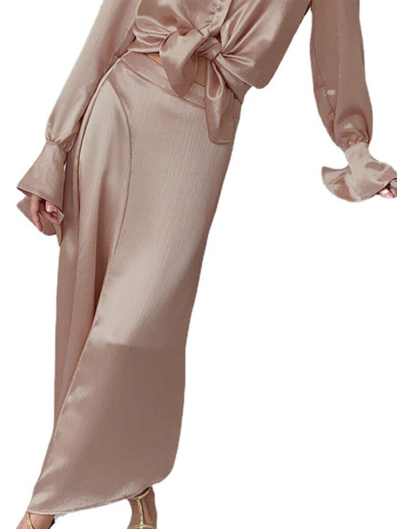 Satin skirt two-piece restoring ancient ways