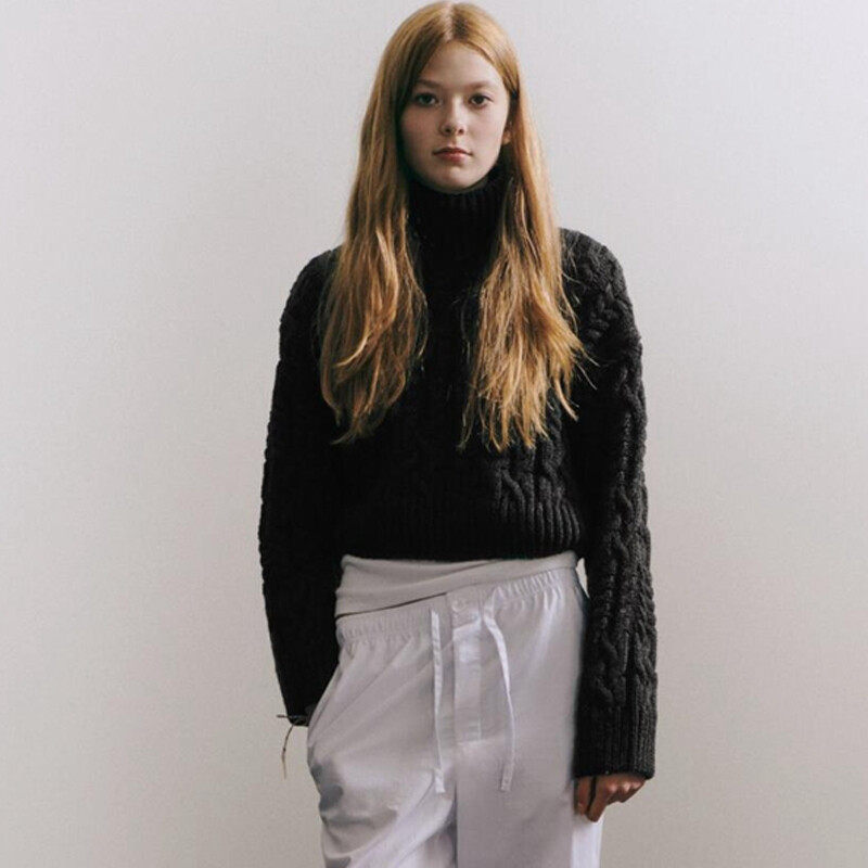 Heavy Jacquard Short Pullover