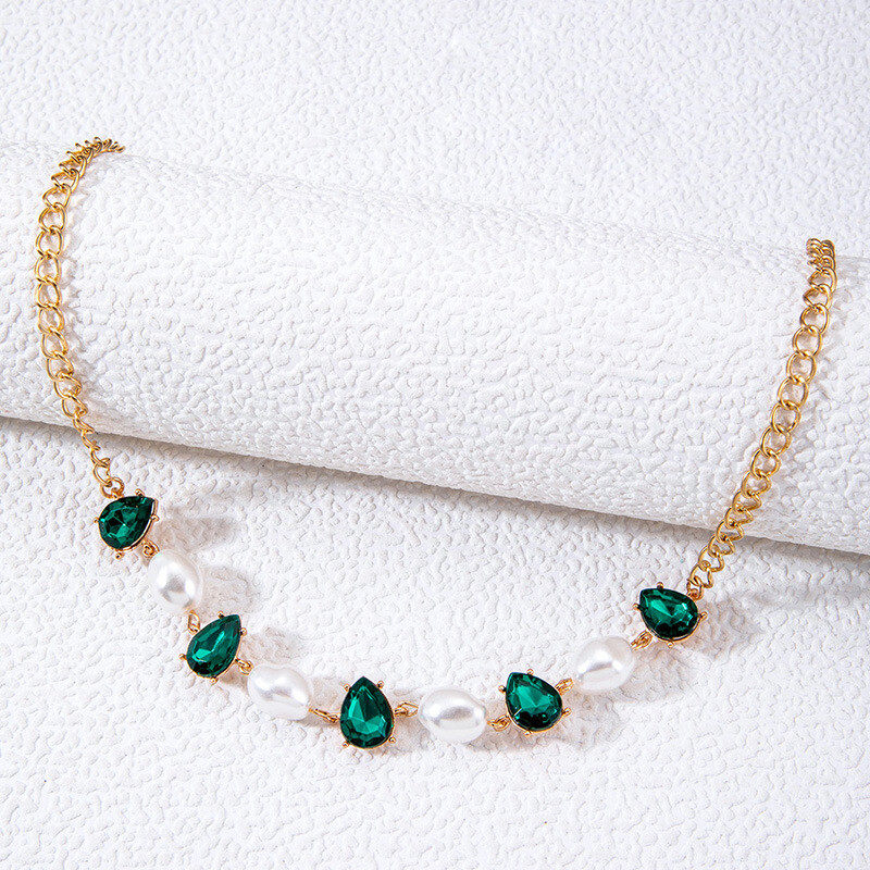 Baroque pearl beaded emerald necklace