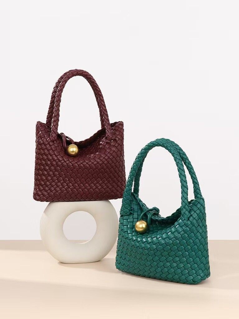 Macaron high-end hand-woven shoulder bag