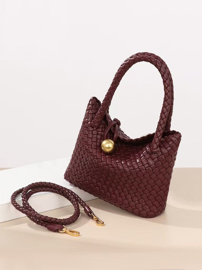 Macaron high-end hand-woven shoulder bag