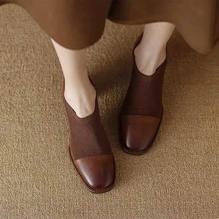 French fashion high-heeled leather shoes